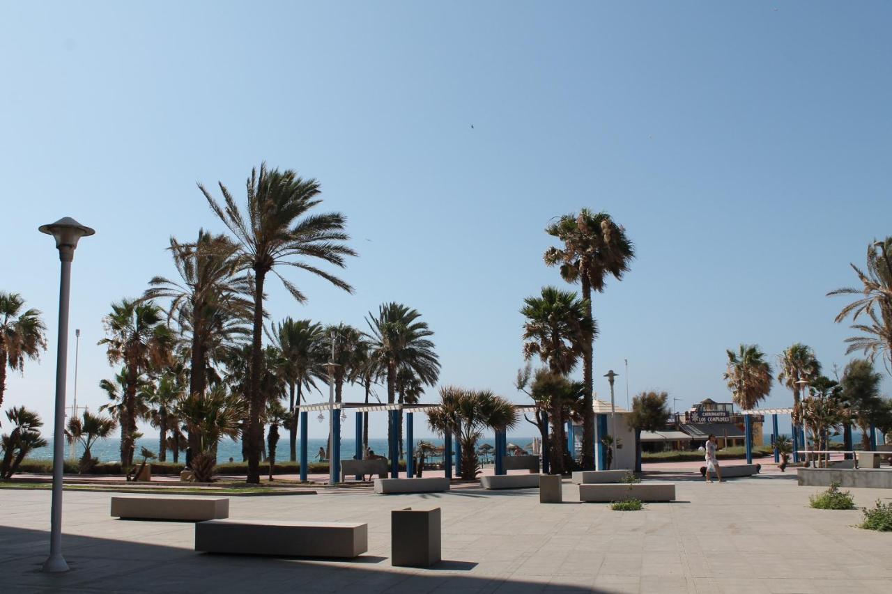 Junto Al Mar Apartman Málaga Kültér fotó